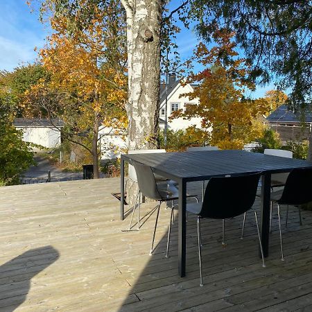 Exclusive 2 Level Etage Next To Arlanda-City Metro Stockholm Exterior photo