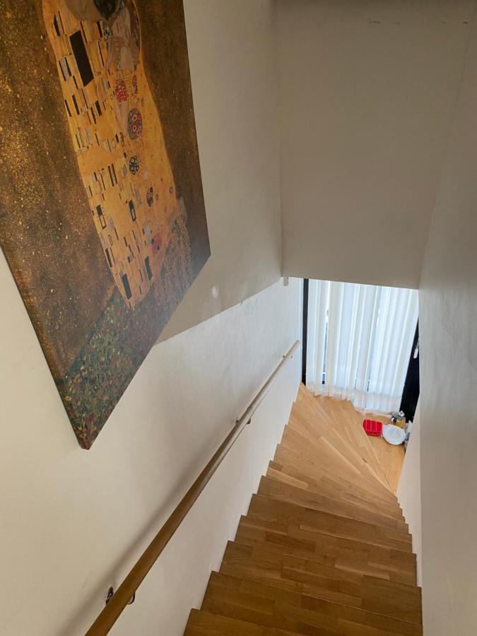 Exclusive 2 Level Etage Next To Arlanda-City Metro Stockholm Exterior photo